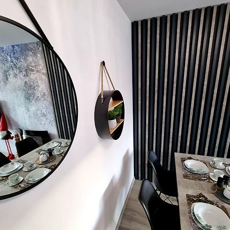 Apartament Jelonek W Karkonoszach Еленя-Гура Экстерьер фото