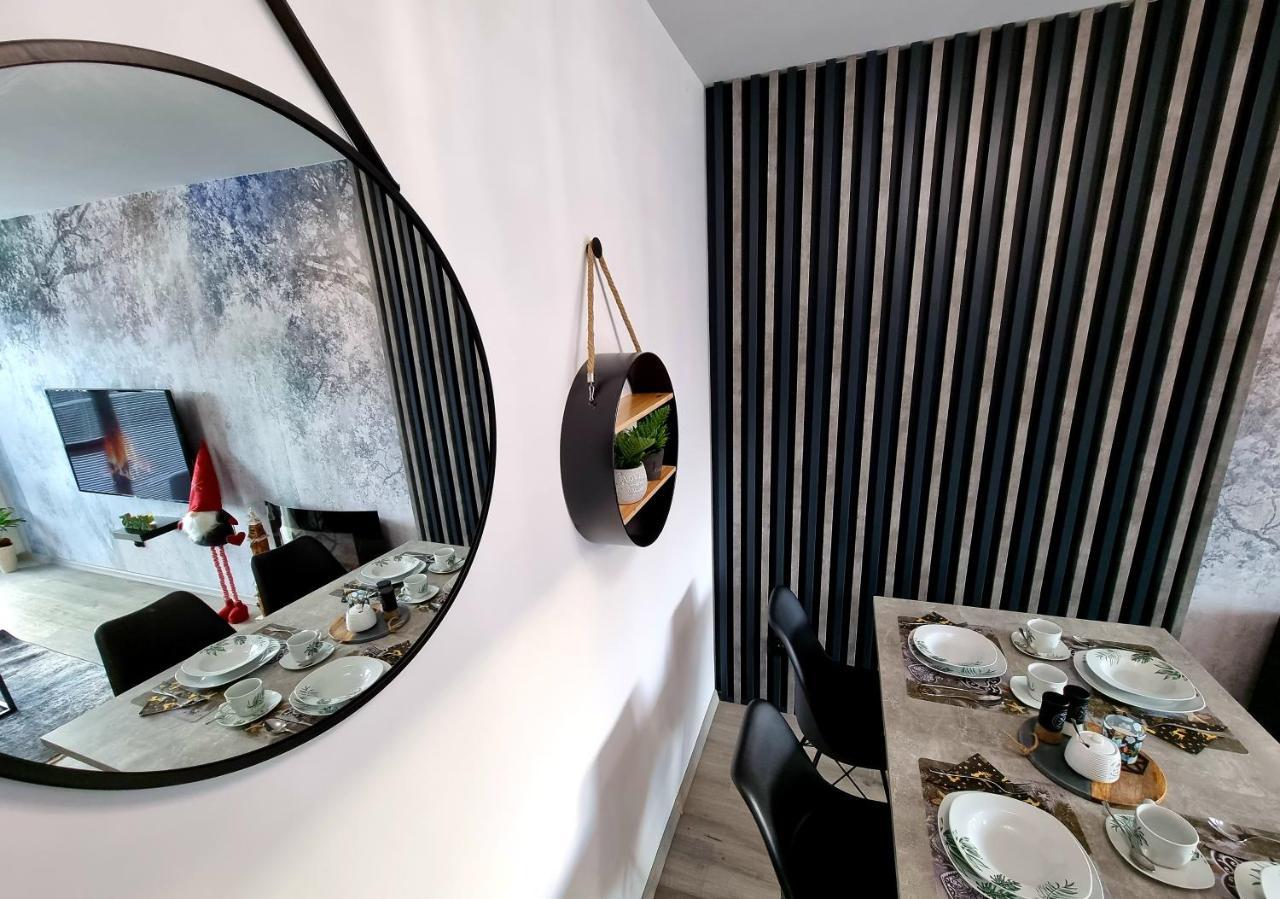 Apartament Jelonek W Karkonoszach Еленя-Гура Экстерьер фото